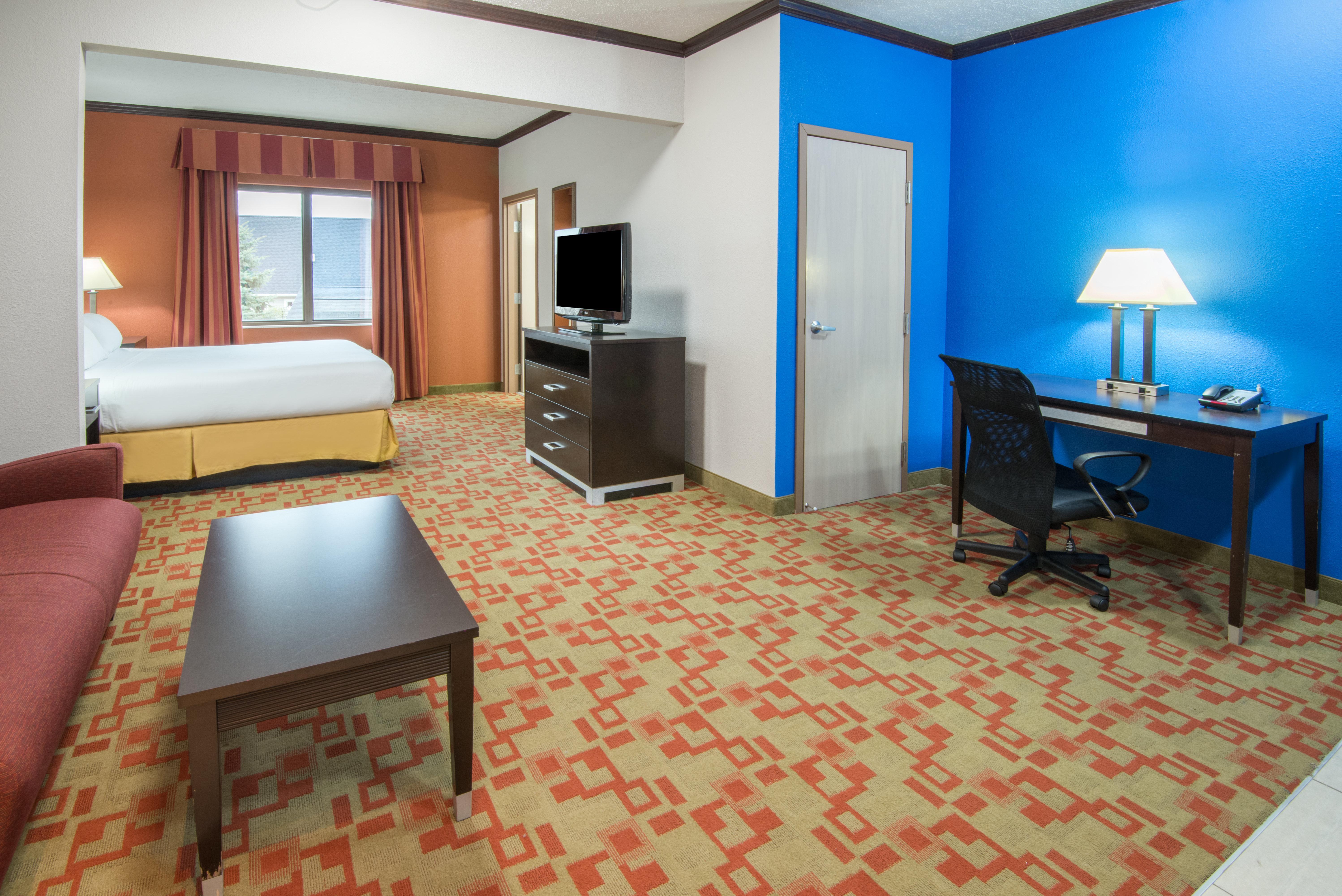 Holiday Inn Express Cleveland Airport - Brook Park, An Ihg Hotel Εξωτερικό φωτογραφία