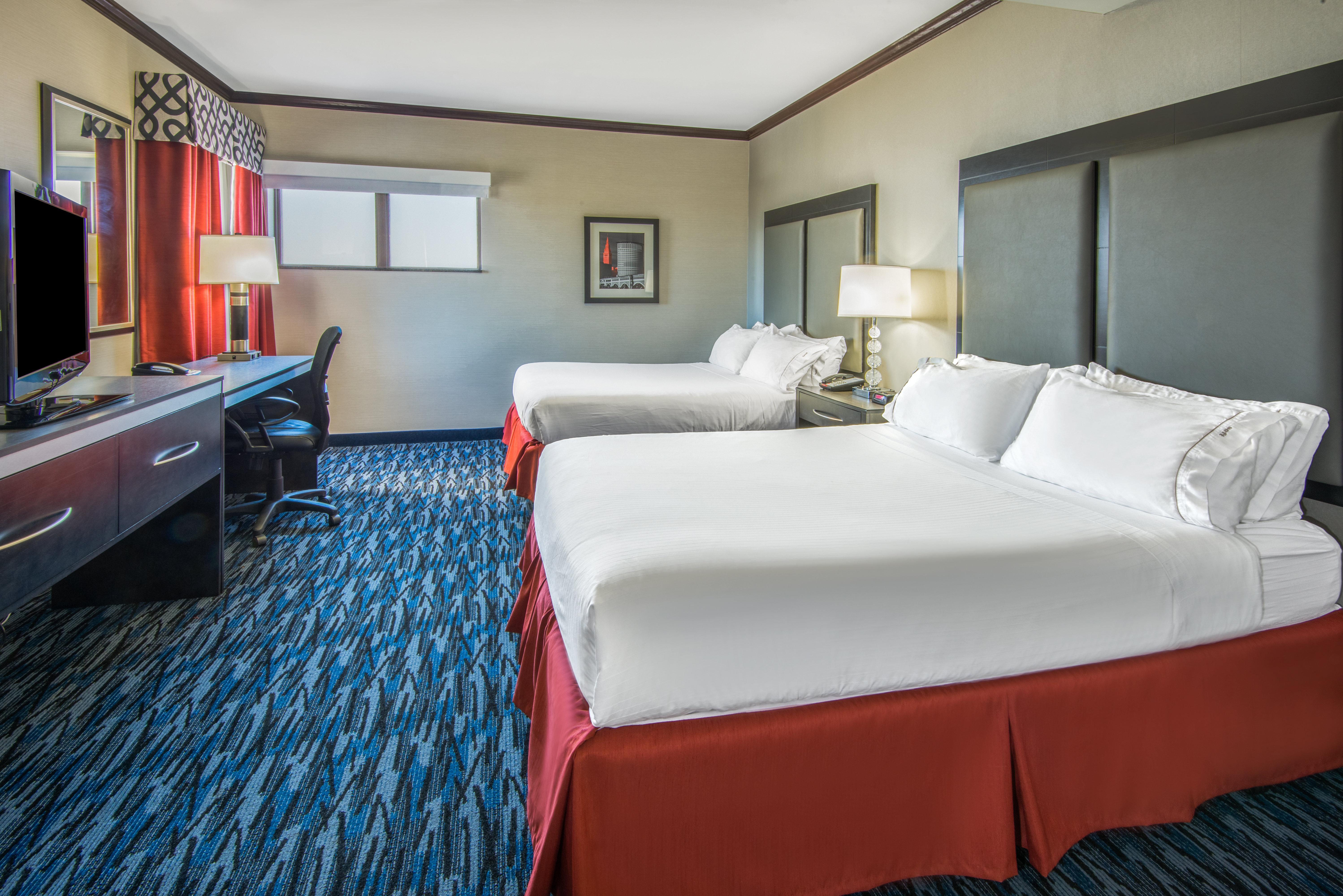 Holiday Inn Express Cleveland Airport - Brook Park, An Ihg Hotel Εξωτερικό φωτογραφία