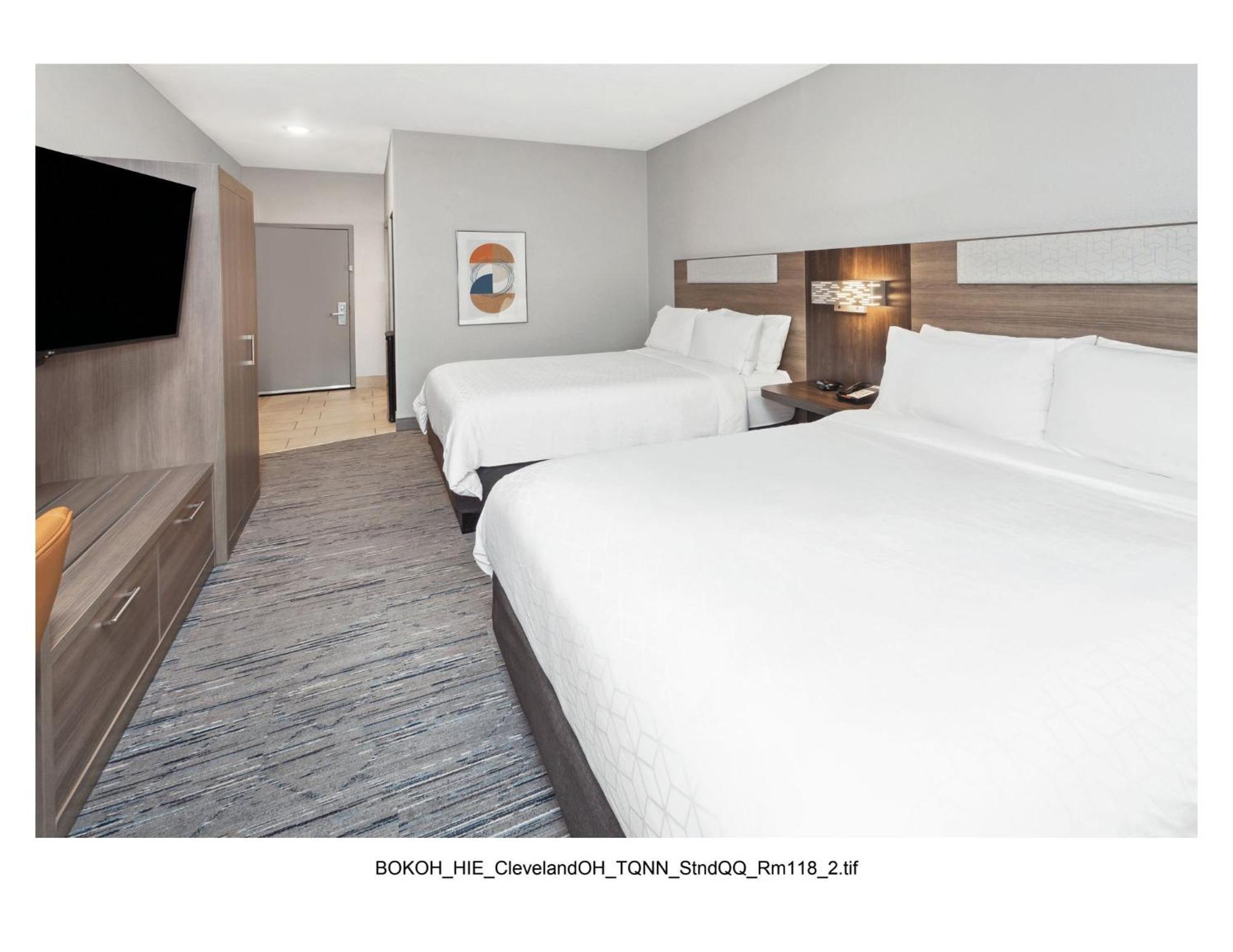 Holiday Inn Express Cleveland Airport - Brook Park By Ihg Εξωτερικό φωτογραφία