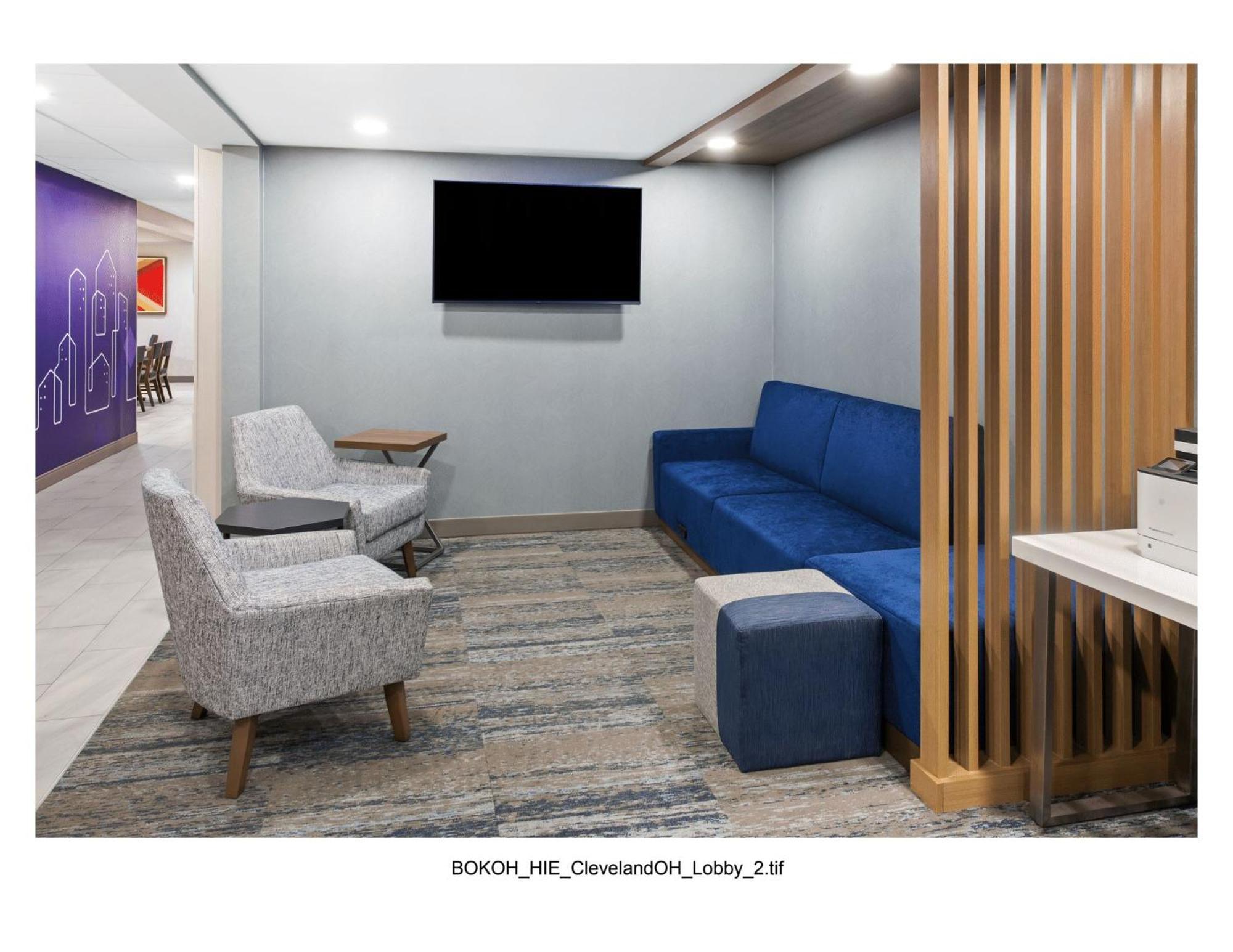 Holiday Inn Express Cleveland Airport - Brook Park By Ihg Εξωτερικό φωτογραφία